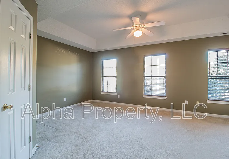 18 Crossvine Way — Photo 15