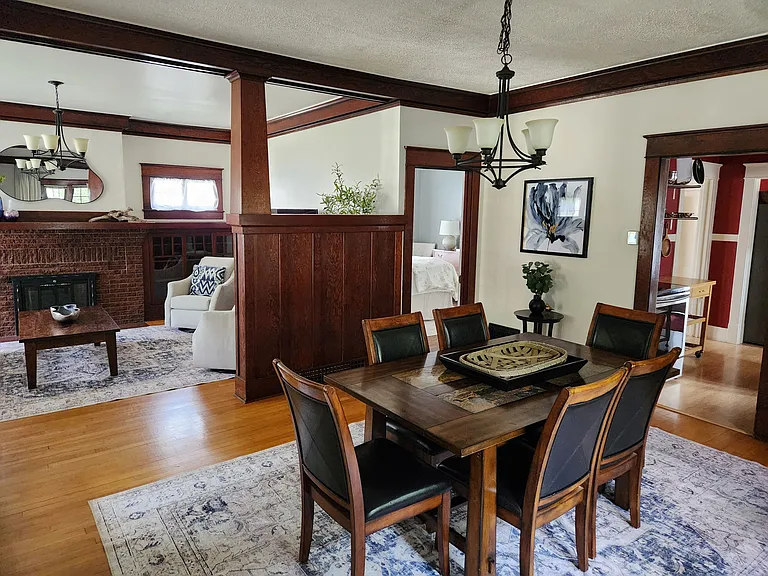 1315 W Hays St — Photo 6