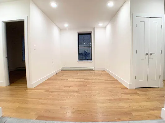 Rented by EastMount Realty LLC | media 20