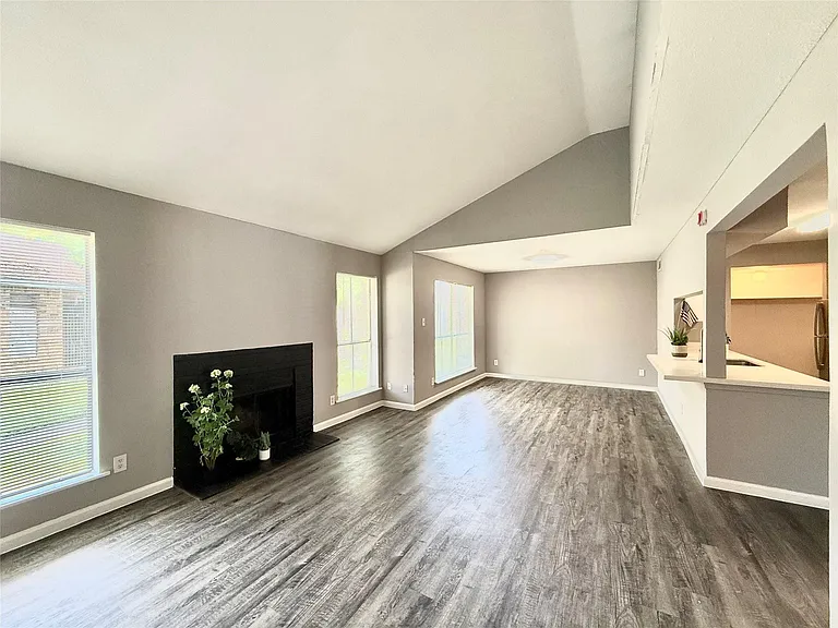 7200 T C Jester Blvd #3903 — Photo 5