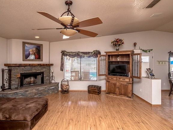 5th image of 3960 Coral Reef Dr