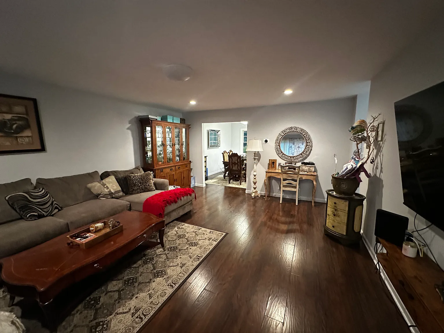 59 Leroy Ave — Photo 3