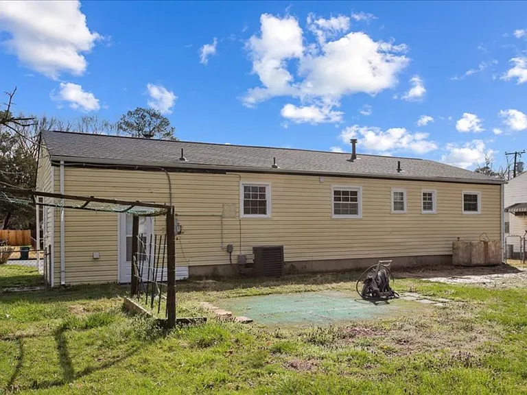 108 Tazewell Rd — Photo 21