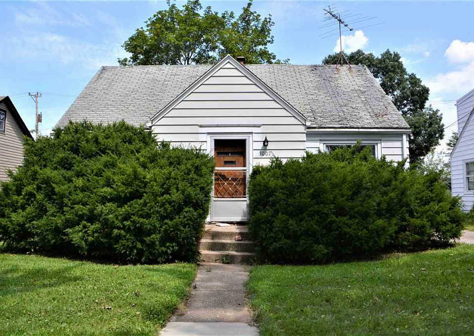 1st image of 3007 Summerdale Ave