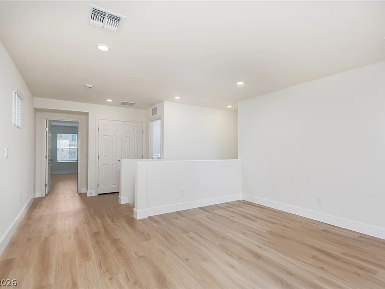 9099 Nostrand Ave — Photo 11