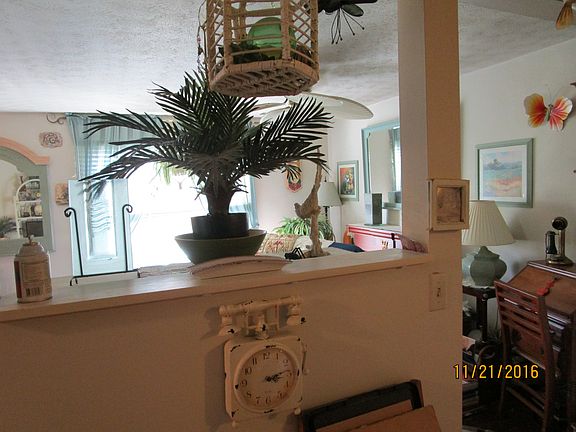 Kitchen see thru into LR