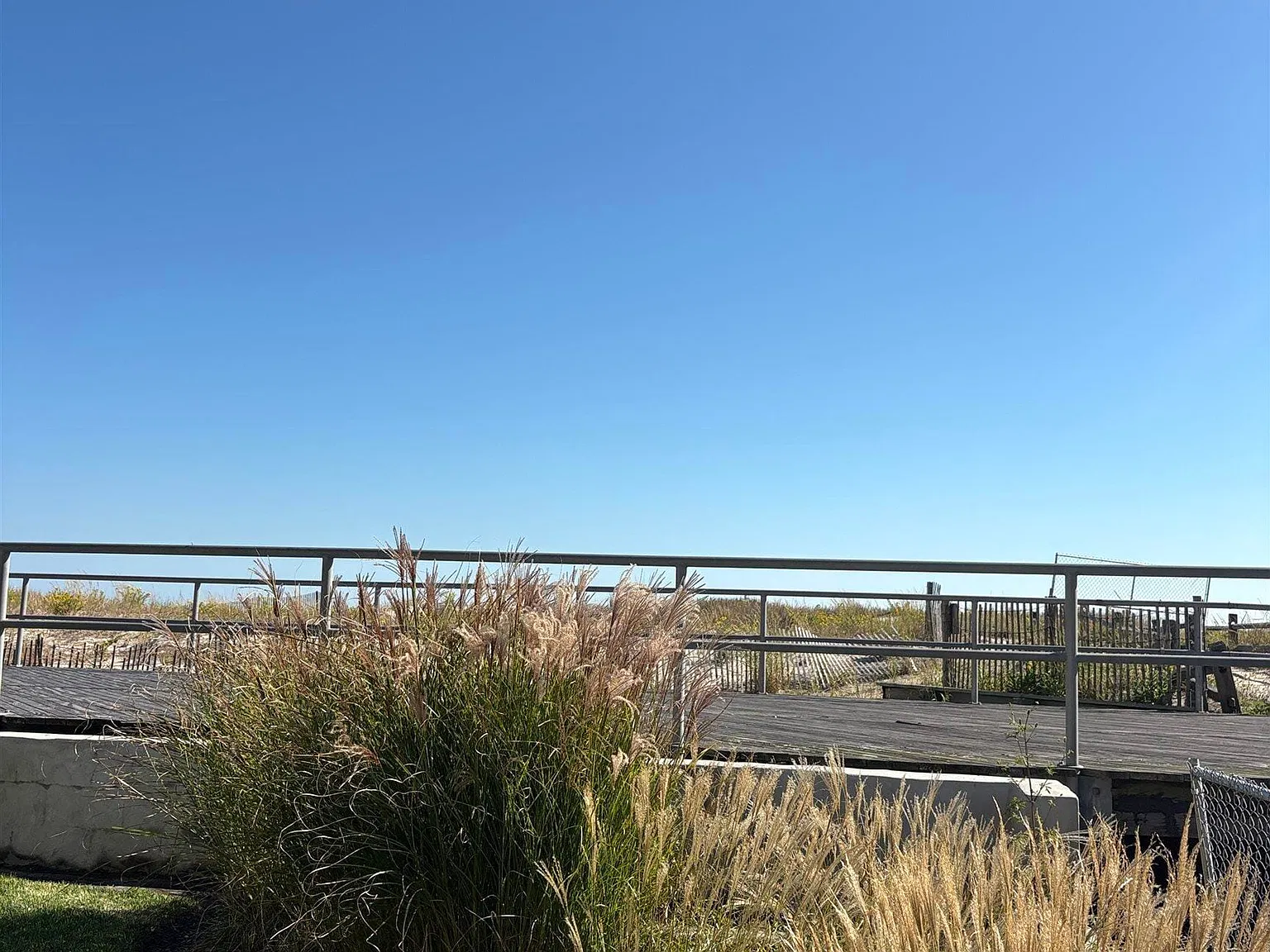2 bed, 1.0 bath, $18,000 — Photo 3