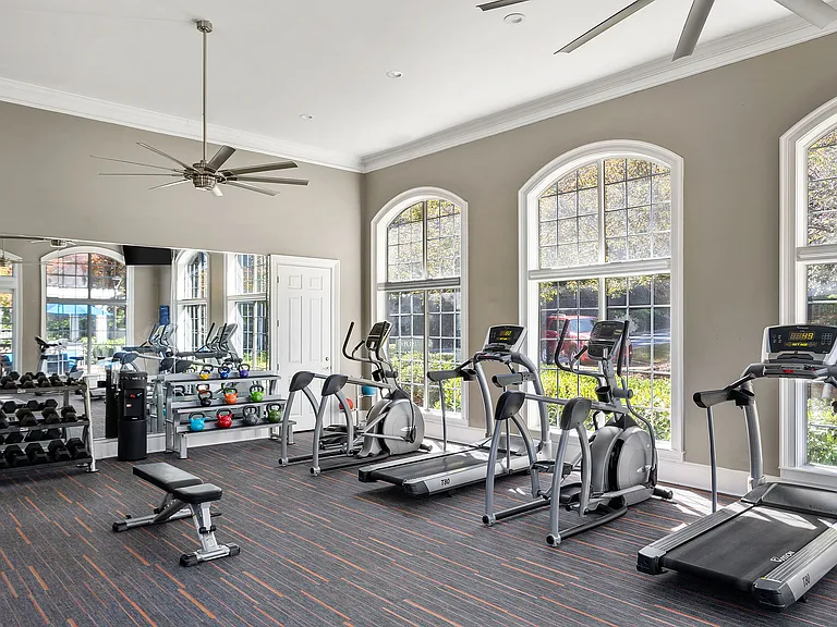 C234080_RetreatAtSweetwater_FitnessCenter_01_