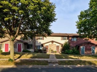 1285 Bartosh Ln, River Falls, WI 54022