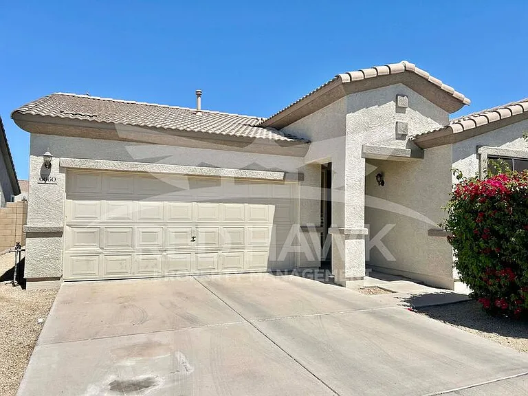 6660 E Roland St — Photo 2