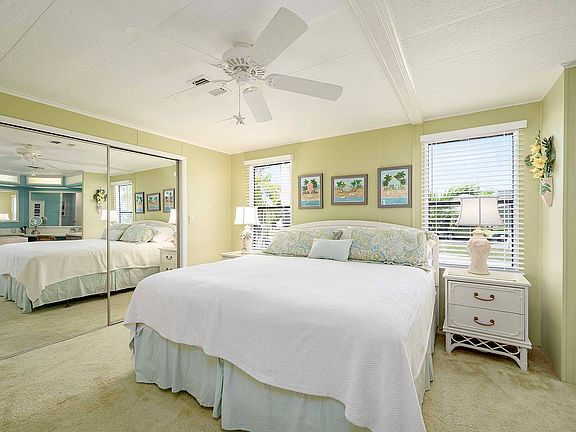 4th image of 19233 Cedar Crest Ct #9N