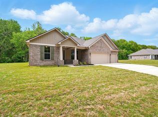 467 Garland Dr, Covington, TN 38019