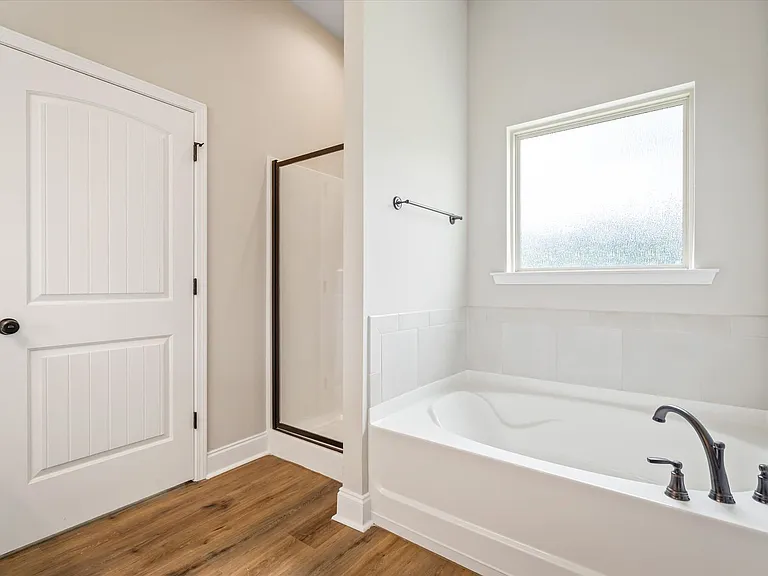 950 Gibson Ct — Photo 9