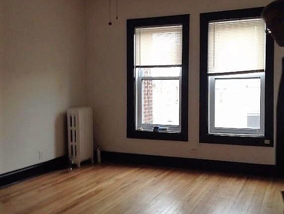 2nd image of 5021 N Damen Ave APT 2