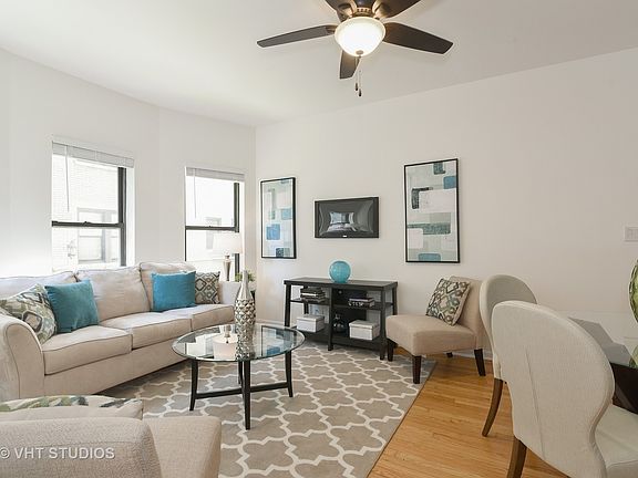 3rd image of 7440 N Hermitage Ave APT 1H