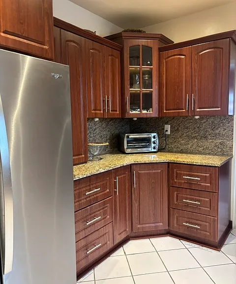 300 SW 55th Ave — Photo 12