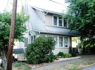 901 Charles Ave, Morgantown, WV 26505