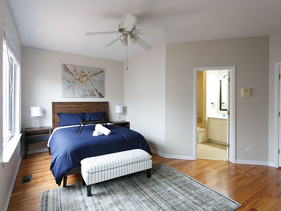 5th image of 2429 N Clybourn Ave #D
