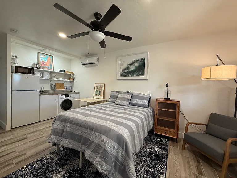 920 E Colter St — Photo 12