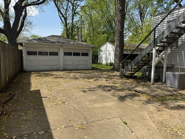 1419 Dial Ct — Photo 21