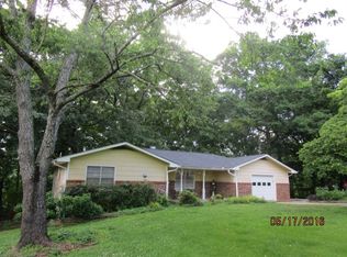 89 Paradise Point, Lavonia, GA 30553