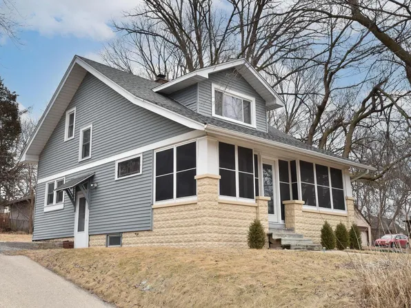 329 Delafield STREET, Waukesha, WI 53188