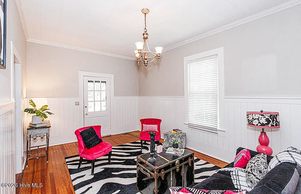 3 bed, 1.0 bath, 1685 sqft, $1,500 — Photo 4