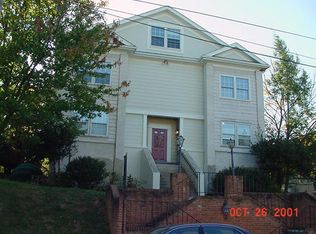 2422 Avenham Ave SW APT 6, Roanoke, VA 24014