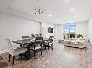 206 Shearwater Ct W APT 74, Jersey City, NJ