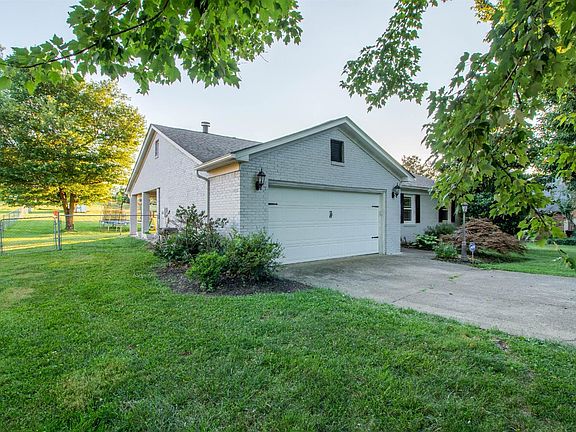 5th image of 1174 Karla Dr