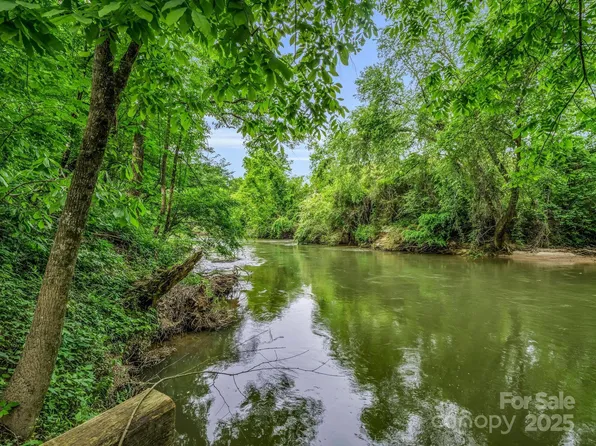 999 Rivercrest Pkwy #28, Rutherfordton, NC 28139