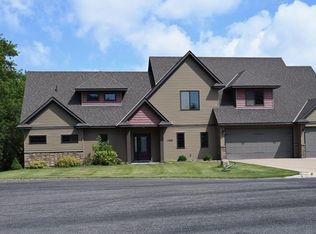 1209 Providence Ln, Sartell, MN 56377