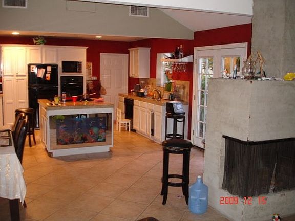 Open Kitchen/Dining