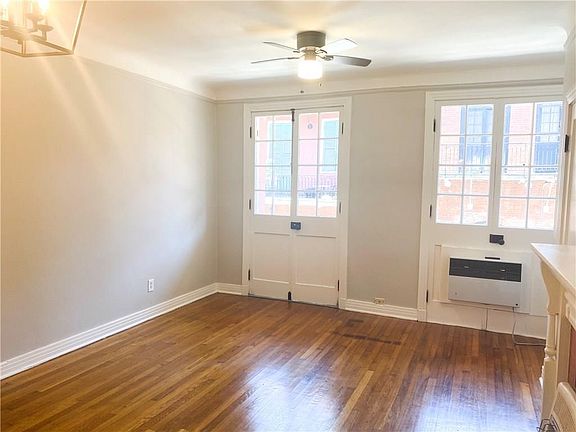 2nd image of 508 Madison St #4