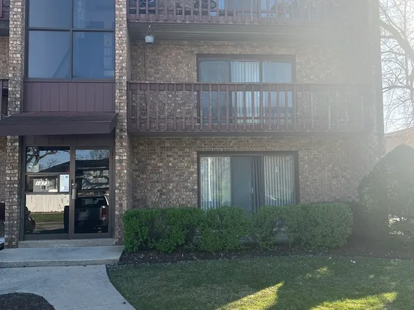 1873 Michigan City Rd APT 1W, Calumet City, IL 60409