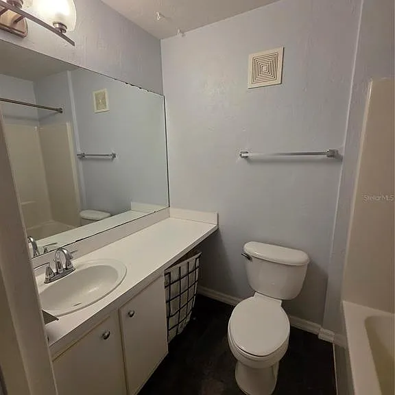 4000 SW 23rd St #6-305 — Photo 13