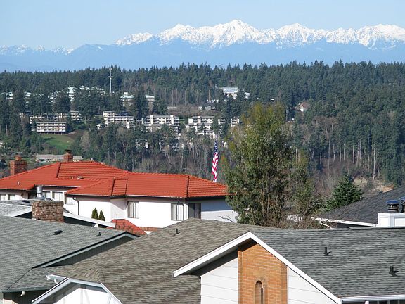 3rd image of 2613 N Narrows Pl