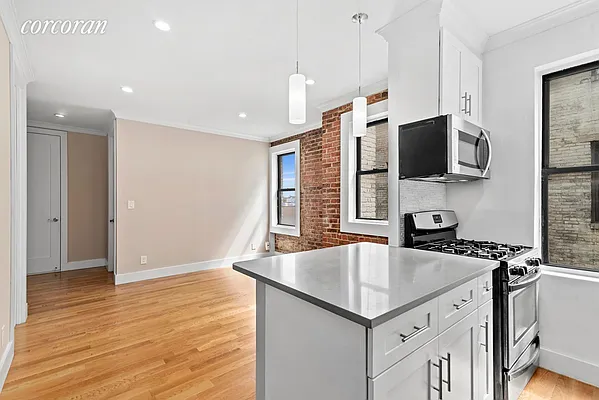 Rented by Corcoran | media 11