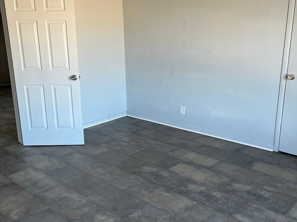 2nd image of 1623 Elizabeth Ave APT D