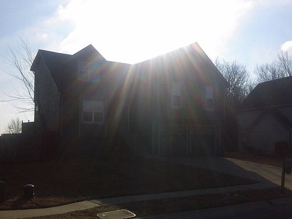 3rd image of 12313 Crystal Ave