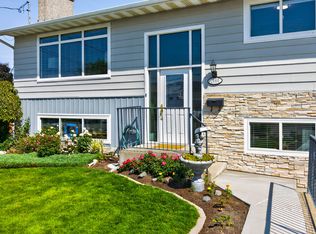 2660 Argyle Ave, Kamloops, BC V2B 4T8