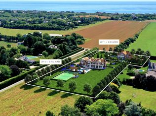 412 & 414 Hedges Ln, Sag Harbor, NY 11963