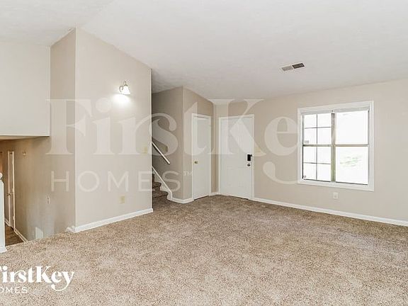 3rd image of 5211 Scarbrough Ln