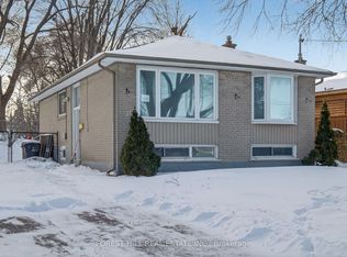 21 Caulfield Rd, Toronto, ON M9W 1X1