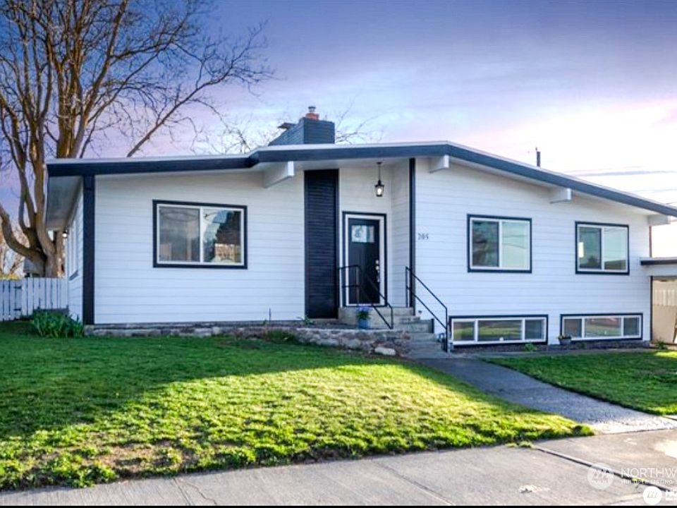1st image of 205 W Inglewood
