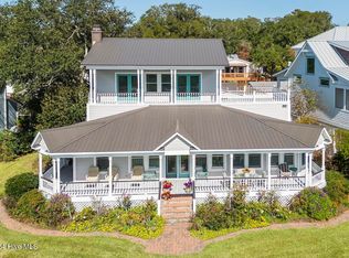 516 W Brunswick St, Southport, NC 28461