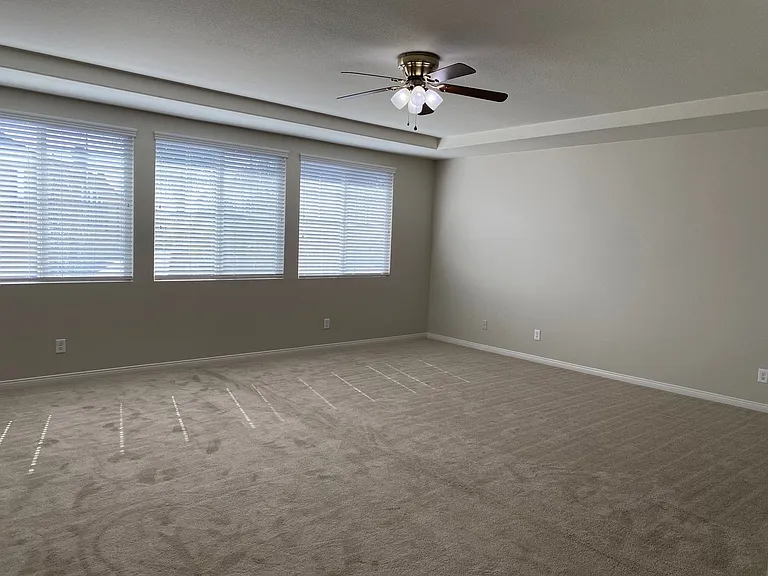 36772 Maxmillian Ave — Photo 25