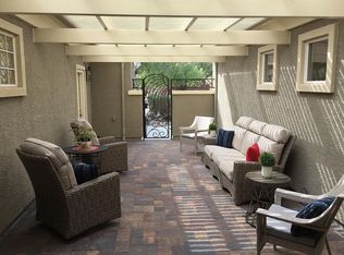 7216 Royal Melbourne Dr, Las Vegas, NV 89131