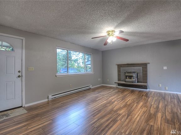 4th image of 10410 SE Yelm Hy