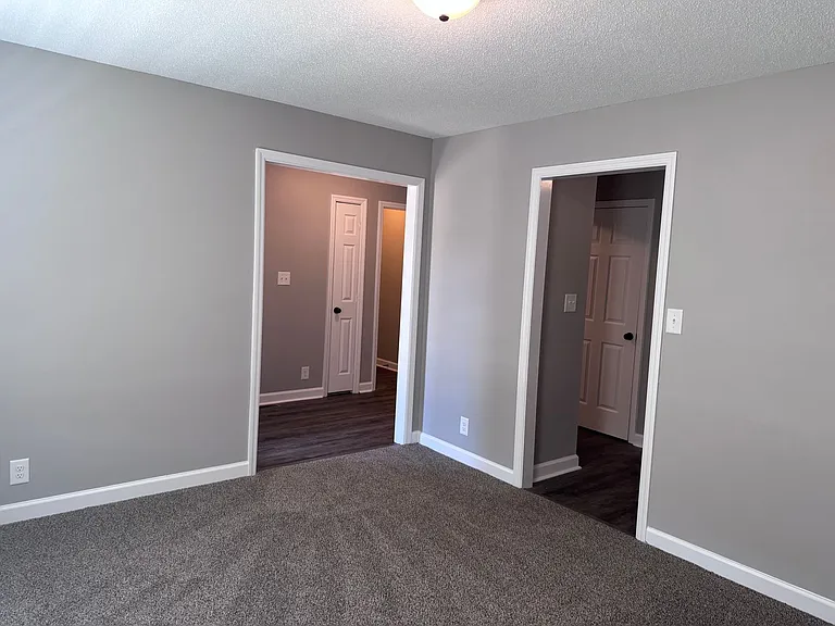 130 Shady Maple Dr — Photo 5